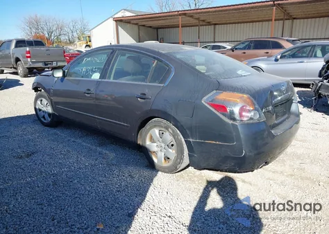 2008 Nissan Altima 2.5 S z USA, uszkodzony, nr VIN 1N4AL21E28N548989